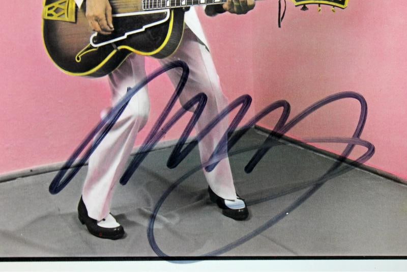 Neil Young Authentic Signed Everybody's Rockin Album Cover PSA/DNA #AA84128 - 2