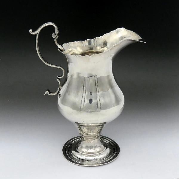 Elegant American Silver Creamer c1770 No Mono: Type: Creamer,Age: Pre-1800,Composition: Coin Silver (.900),Country of Origin: United States Presented is an elegant silver creamer. This piece has no marks but it is probably American from