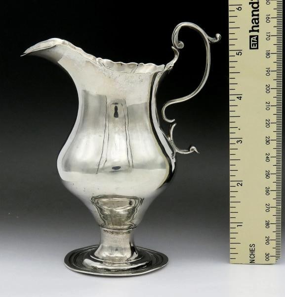 Elegant American Silver Creamer c1770 No Mono - 4