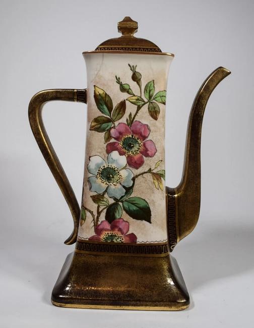 Royal Doulton Aesthetic Movement Tea Set with Tray - 3