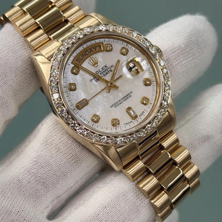 Rolex Day Date President 18038 36mm Mother of Pearl Diamond Dial Bezel 18k Gold - 3