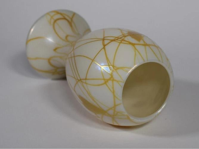 Steuben Alabaster/Gold Decorated with Gold Heart & Vine, Circa 1925 - 4