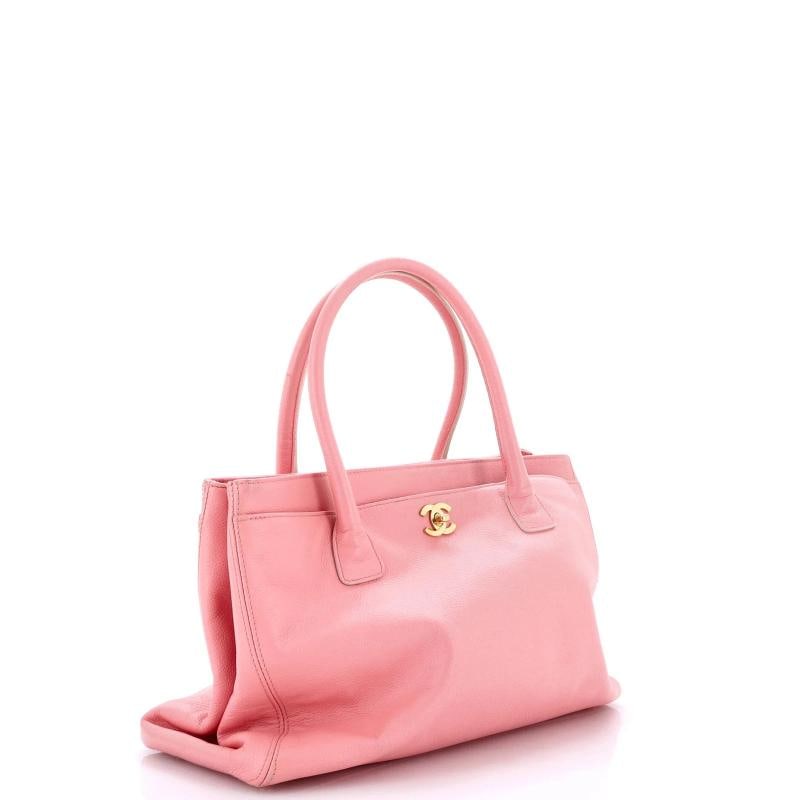 Chanel Cerf Executive Tote Leather Medium - 2