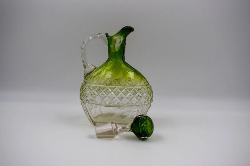 Moser Green Itaglio Cut Glass Decanter, Circa 1900 - 4