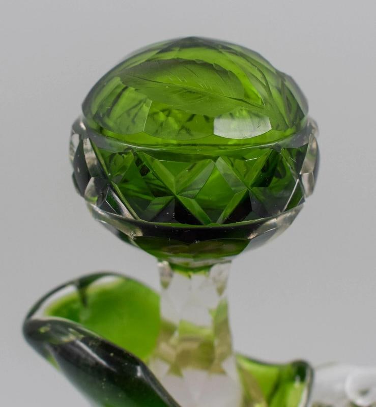 Moser Green Itaglio Cut Glass Decanter, Circa 1900 - 7