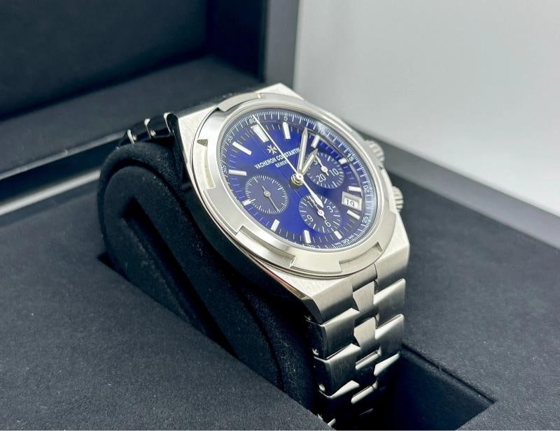 2024 Vacheron Constantin Overseas Blue Dial Chrono 5520V/210A-B148 - 3