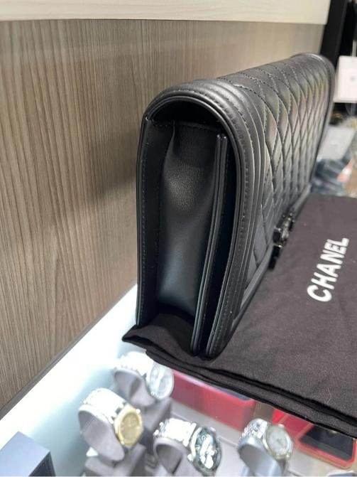 Chanel So Black Lambskin Clutch Shoulder Bag Black hardware (Rare) - 6