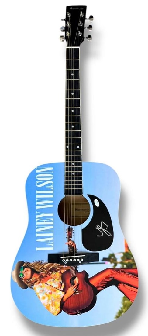 Lainey Wilson Signed Guitar Custom Graphics JSA COA Heart Like A Truck - 3