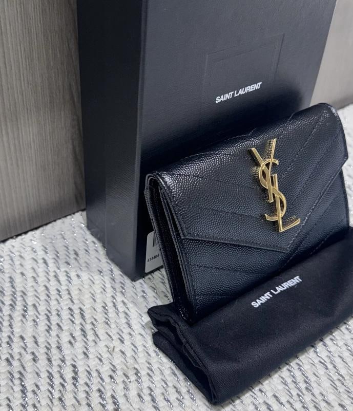 Saint Laurent Grain De Poudre MatelassÃƒÂ© Chevron Small Monogram Envelope Walle - 2