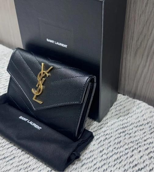 Saint Laurent Grain De Poudre MatelassÃƒÂ© Chevron Small Monogram Envelope Walle - 3