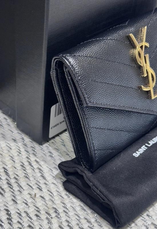 Saint Laurent Grain De Poudre MatelassÃƒÂ© Chevron Small Monogram Envelope Walle - 4