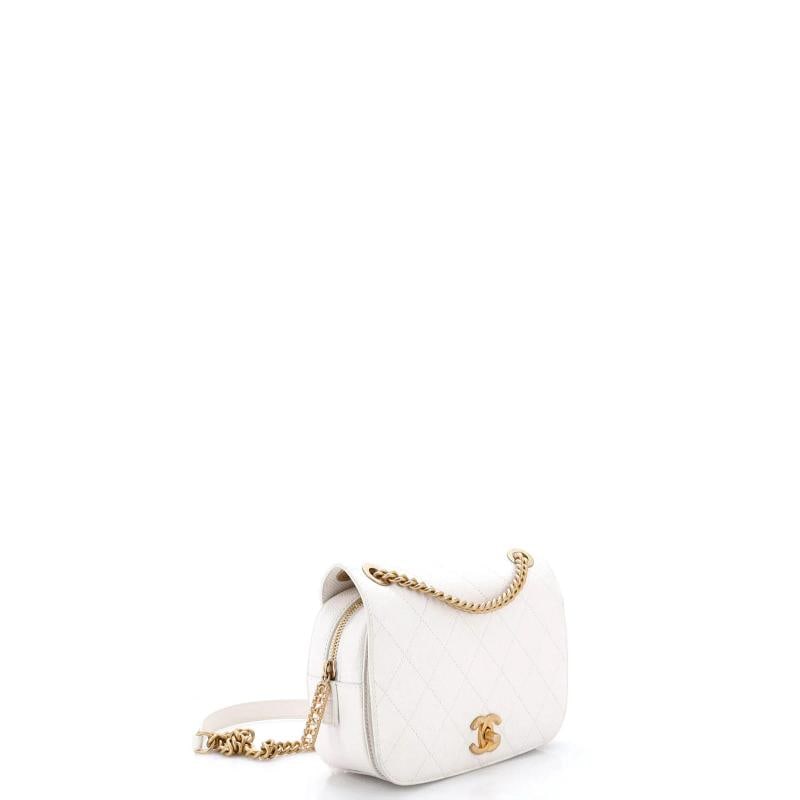 Chanel CC Zipped Full Flap Bag Stitched Caviar Medium - 2