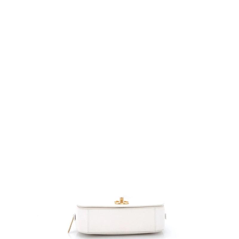 Chanel CC Zipped Full Flap Bag Stitched Caviar Medium - 4