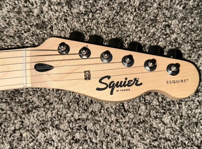 Roger Daltrey, Pete Townshend, John Entwistle & Kenney Jones Signed Guitar (PSA) - 5