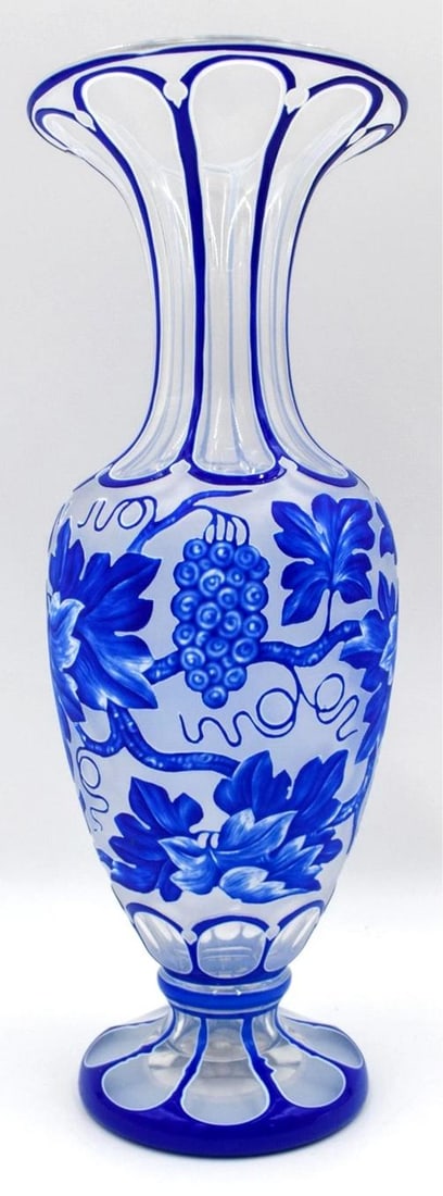 Fine Bohemian/Moser Cameo Cut & Engraved Vase, Blue w/ Grapes, Circa 1895 - 5