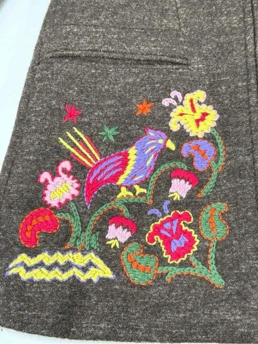CHANEL Boutique Fall Winter 1997 Brown Wool Tweed Embroidered Coat Jacket Sz. 36 - 3