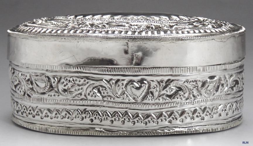 Lovely Mid-Late 1800's Antique Asian 900 Silver Box - 2