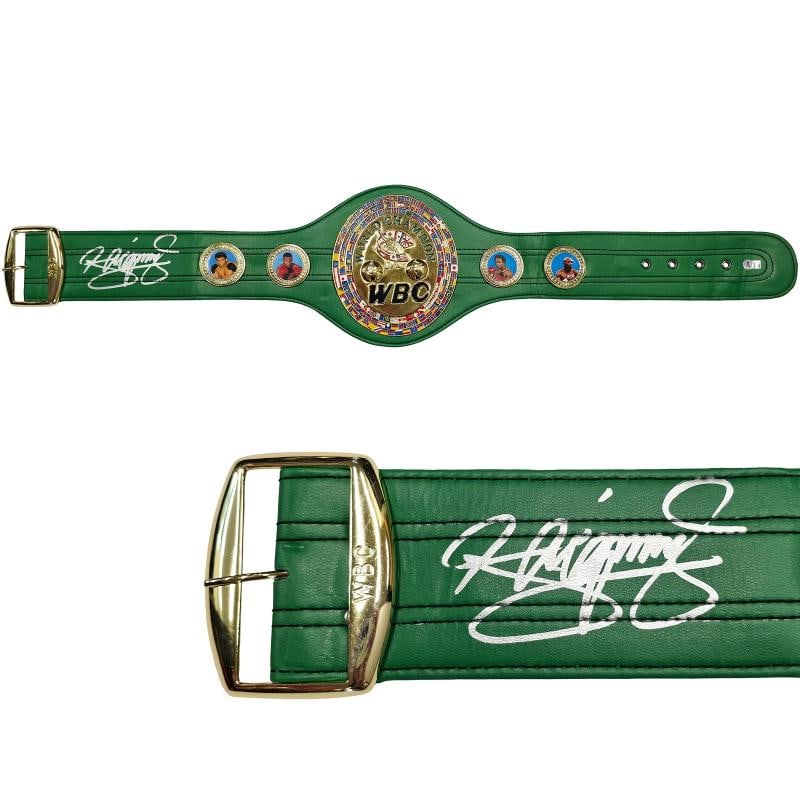 Manny Pacquiao Signed Green WBC World Championship Boxing Belt Beckett: Sport: Boxing,Product: Wax,Player: Manny Pacquiao,Player/Athlete: Manny Pacquiao,Signed By: Manny Pacquiao,Autographed: Yes,Autograph Authentication: Beckett Authentication Services (BAS),Autograph