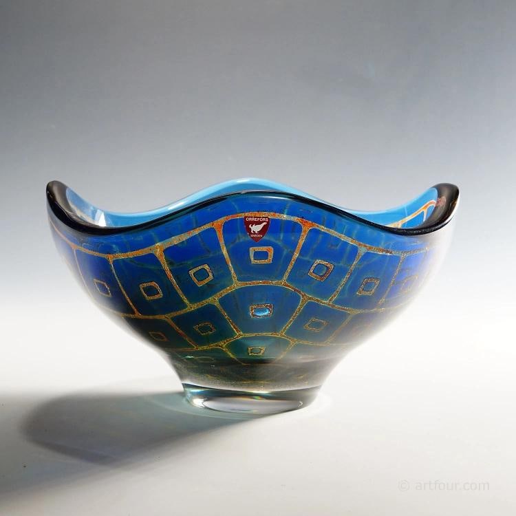 Ravenna Bowl by Sven Palmquist for Orrefors, Sweden 1950s: Condition: Used,Brand: ArtGlass,Material: Glass,Type: Art Glass,Handmade: Yes,Vintage: Yes,Country of Origin: Sweden A heavy bowl of the Ravenna series designed by Sven Palmquist for Orrefors Sweden i