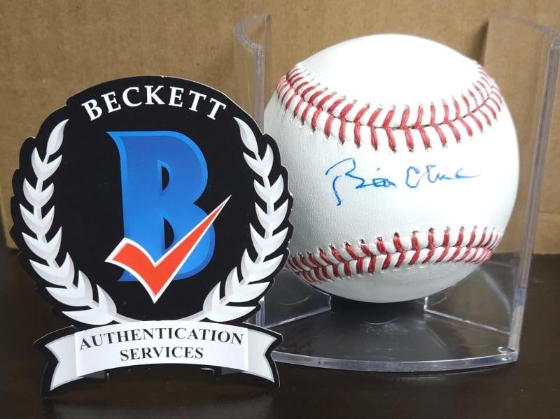 President Bill Clinton Signed Autograph Rawlings MLB Baseball BECKETT BAS LOA (1 of 2)