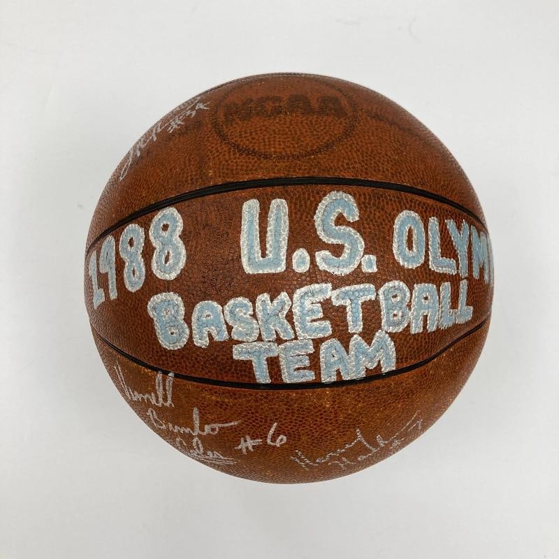 1988 Team USA Olympics Signed Basketball David Robinson JSA COA RARE - 3