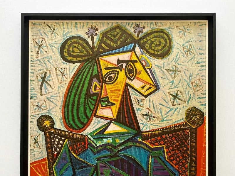 PABLO PICASSO RARE 1968 LITHO PRINT FRAMED EXHBT POSTER "WOMAN IN ARMCHAIR" 1941 - 2