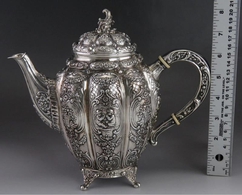 Vintage 1942 Beautifully Hand Chased Finnish Silver Teapot - 9