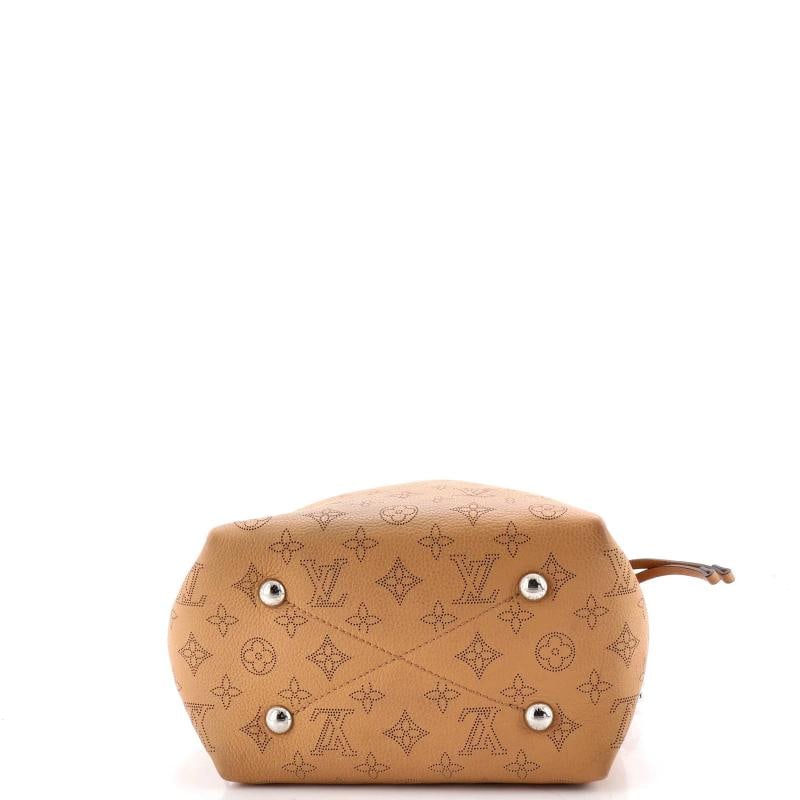 Louis Vuitton Bella Bucket Bag Mahina Leather - 4