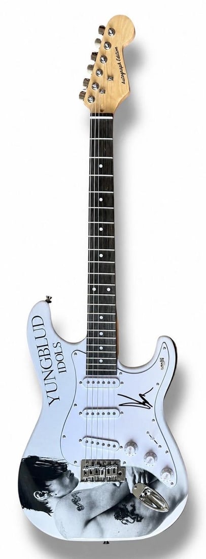 Yungblud Signed Guitar Custom Graphics JSA COA Idols Zombie Ghosts - 2