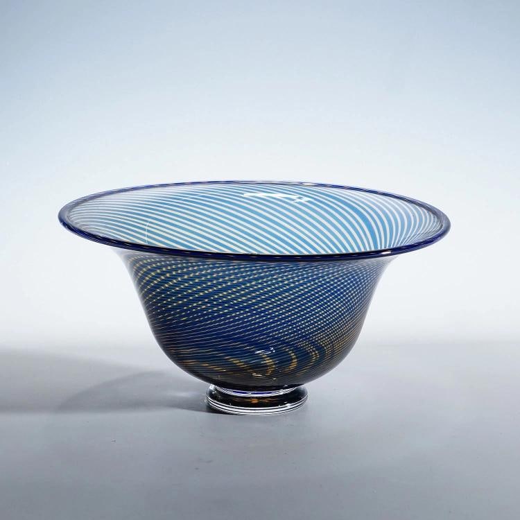 Vintage Slip Graal Bowl by Edward Hald for Orrefors, Sweden: Condition: Used,Brand: ArtGlass,Material: Glass,Type: Art Glass,Handmade: Yes,Vintage: Yes,Country of Origin: Sweden A vintage bowl of the Slip Graal series designed by Edward Hald for Orrefors