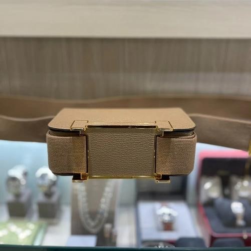 Hermes Geta Chevre Mysore Etoupe Crossbody Bag with Gold Hardware B Stamp (2023) - 7
