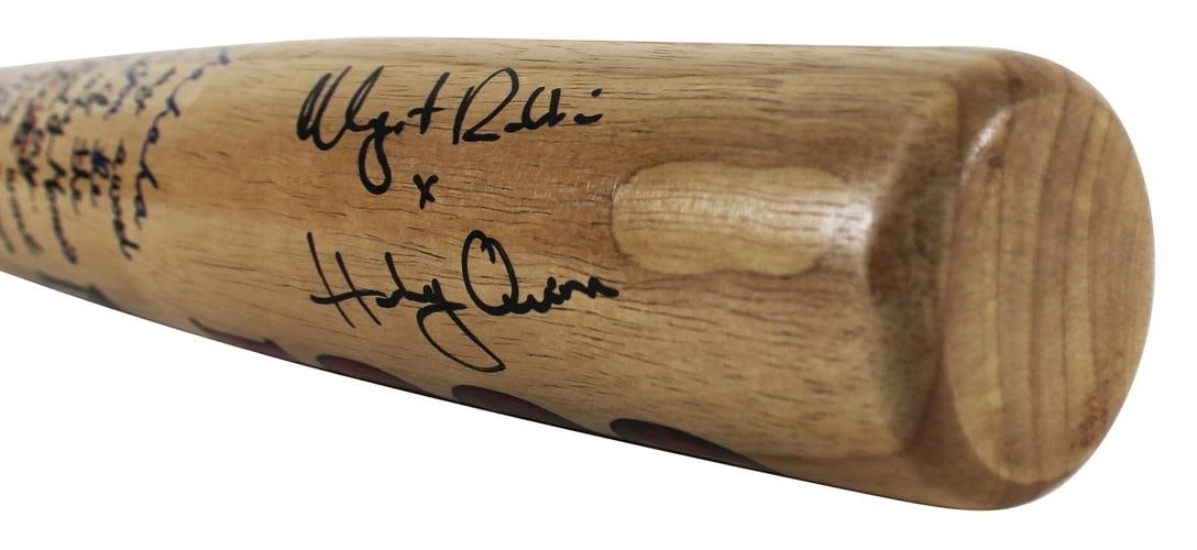Margot Robbie Suicide Squad "Harley Quinn" Signed Blonde Prop Baseball Bat BAS - 6
