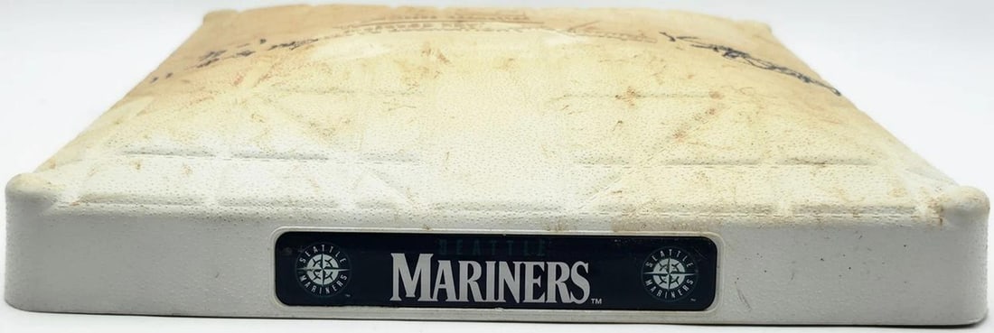 Ichiro Suzuki Signed Game Used MLB Mothers Day 2nd Base Inscribed "GU 5-8-11" & "1-4" Beckett Wit... - 9