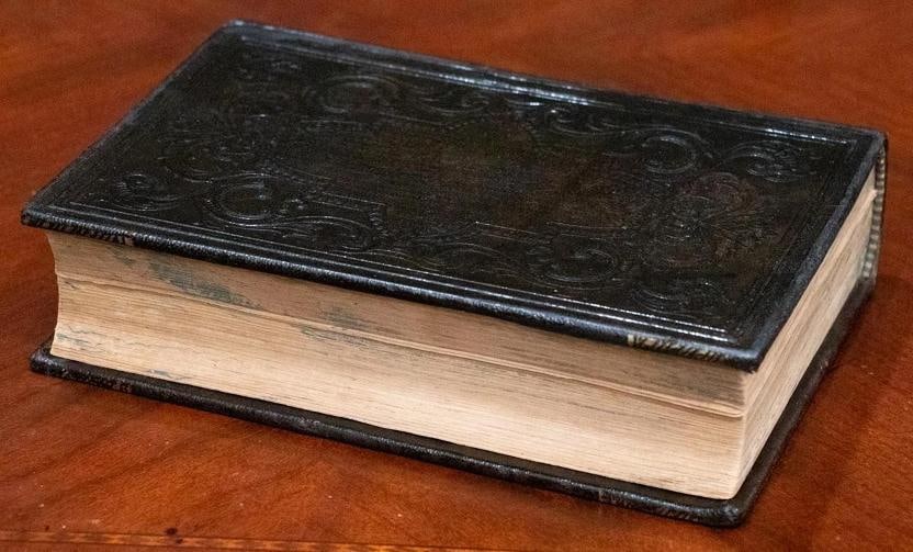 Charles De Wolf Brownell / The Indian Races of North & South America 1857 - 7