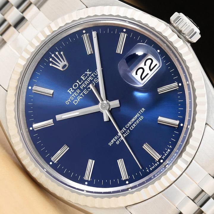 ROLEX MENS DATEJUST 16014 BLUE 18K WHITE GOLD STAINLESS STEEL QUICKSET WATCH: Condition: Pre-owned - Excellent,Bezel Color: Silver,Max Wrist Size: 7.26-7.5 in,Number of Jewels: 27 Jewels,Indices: Stick Indexes, Multiple Hands, 12-Hour Dial,Band/Strap: Bracelet/Link Band,Case