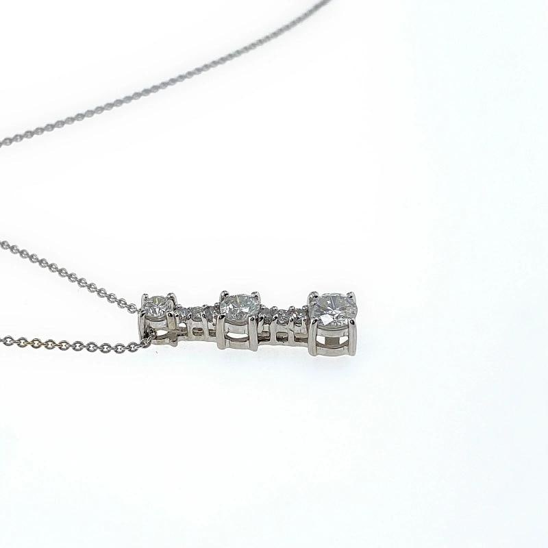 Round Diamond Past Present Future Pendant Necklace 18 kt White Gold - 11