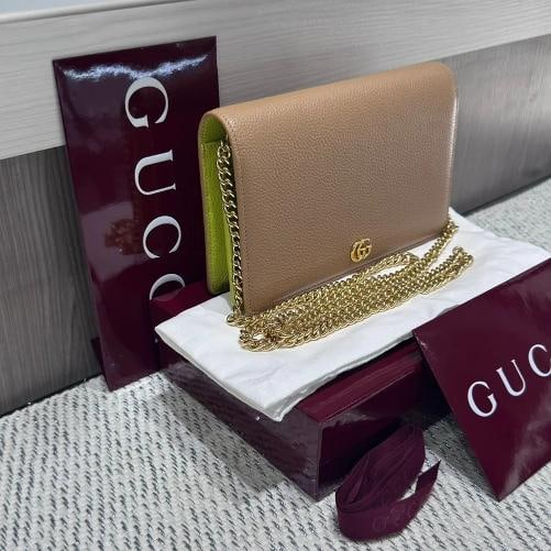 Gucci Dollar Calfskin Mini GG Marmont Chain Wallet in Beige - 3