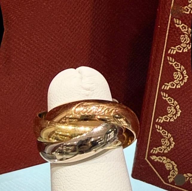 Cartier Large Model Trinity Ring 18kt Tri-Color Gold Size 52/US 6 (2016) - 5