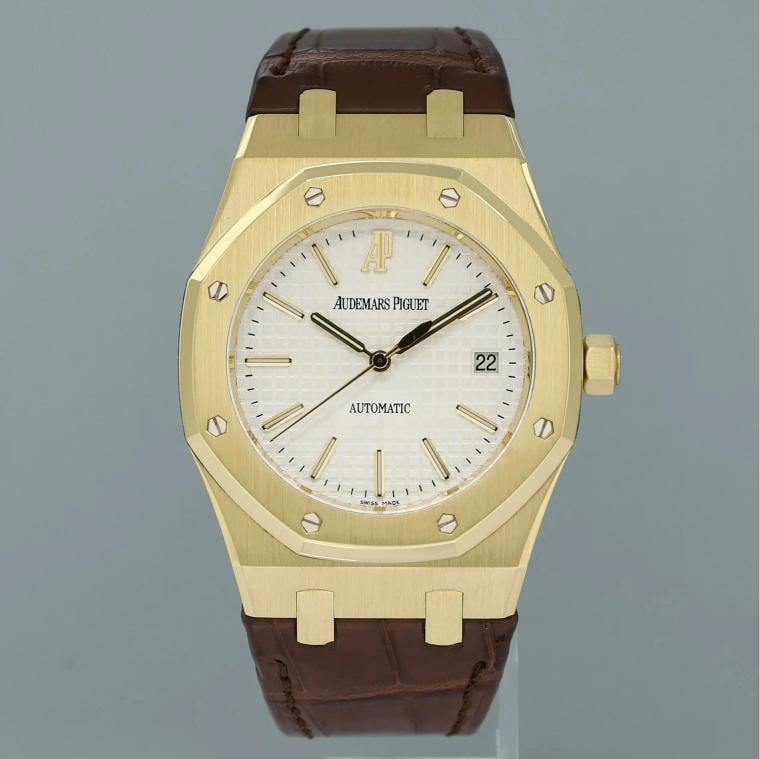 MINT Audemars Piguet AP Royal Oak Yellow Gold 15300ba 39mm White Dial Leather - 2