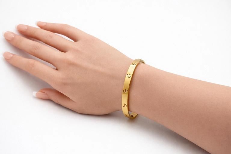 Cartier LOVE 18k Yellow Gold Bracelet Bangle Size 18 Jewelry Pouch - 6