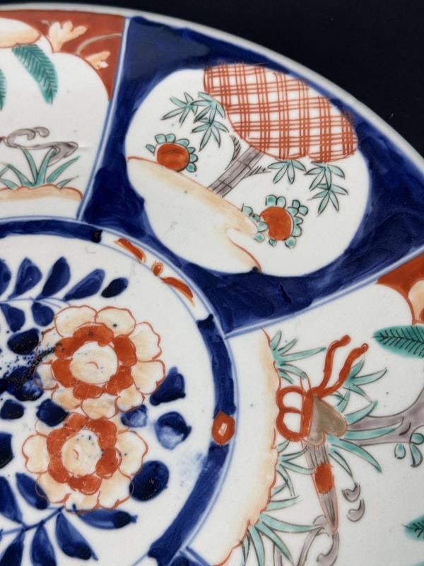 Lovely mid 1800s Japanese Imari Porcelain Six Panel 15.75" Round Plate Charger - 5