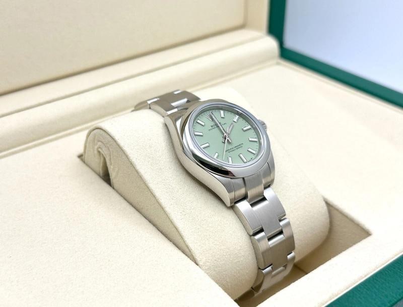 Brand New Rolex Ladies Oyster Perpetual 28 276200 PISTACHIO Dial Steel Full Set - 6