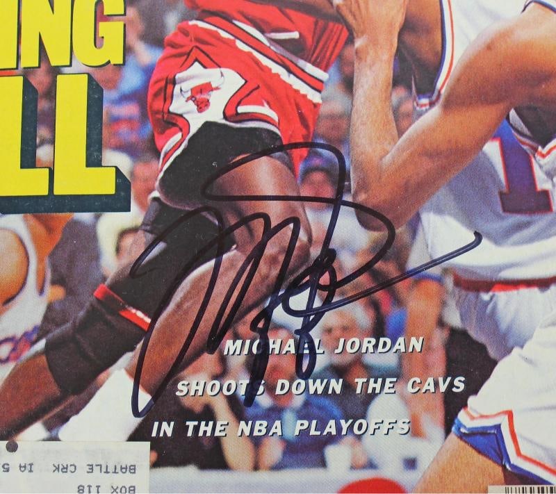 Bulls Michael Jordan Signed May 15, 1989 Sports Illustrated Magazine BAS #A39463 - 2