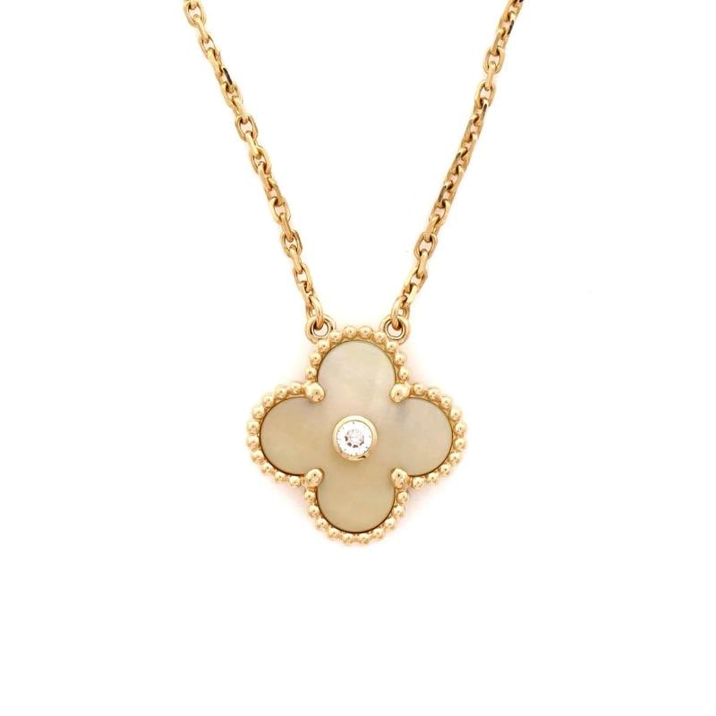 Van Cleef & Arpels Vintage Alhambra Pendant Necklace 18K Yellow Gold and Gold - 4
