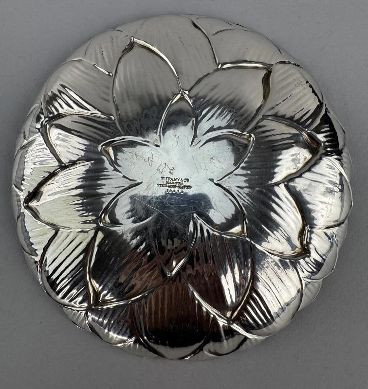 Tiffany & Co. Sterling Silver Flower Form Dish 1960s - 2