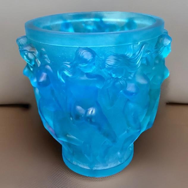 Lalique Style Naked Ladies Light Blue Crystal Vase h10Ã¢â‚¬Â? Heavy 1 - 8