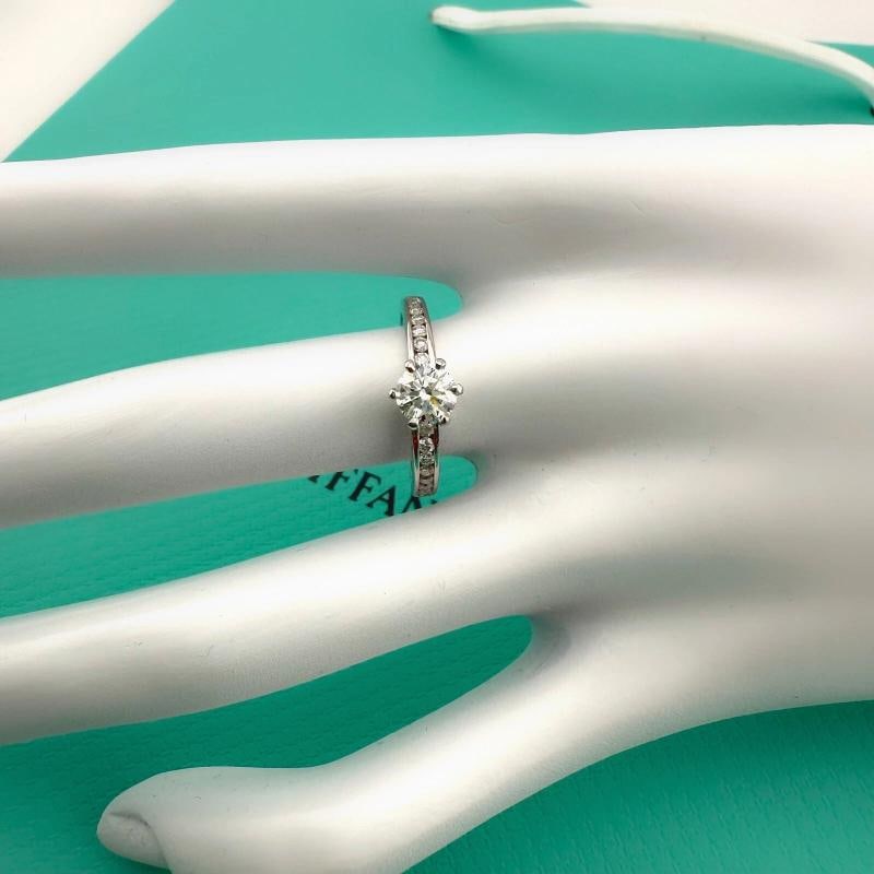 Tiffany & Co Platinum Diamond Engagement Ring Round 0.60 ct I VVS1 - 15