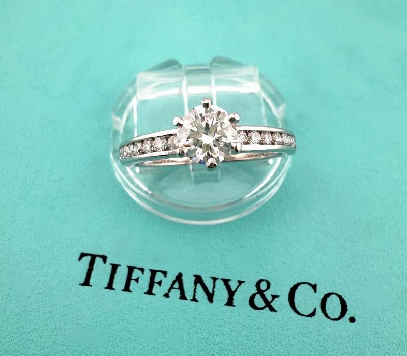 Tiffany & Co Platinum Diamond Engagement Ring Round 0.60 ct I VVS1 - 4