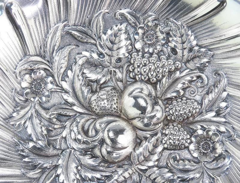 Lovely Kirk Sterling Silver Hand Chased Fruit Flowers Repousse 9.5" Bowl 233 - 4