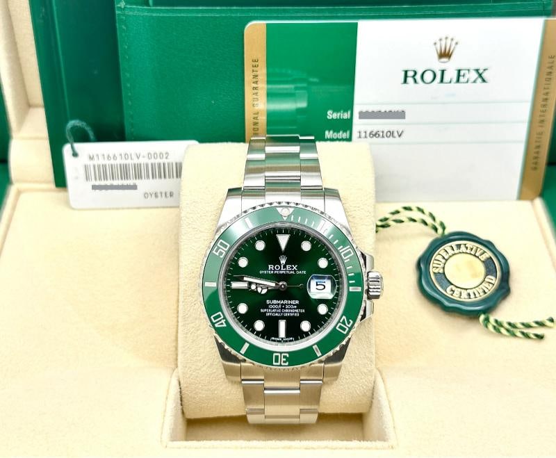 2017 Rolex Submariner HULK 116610LV Green Ceramic Stainless Steel Box Paper: Style Number: 116610LV Year: 2017 Model: Rolex Submariner "HULK" Case Material: Stainless Steel Band: Stainless Steel Bezel: Green Ceramic Dial: Green Crystal: Sapphire Case Size: 40mm Includes: -